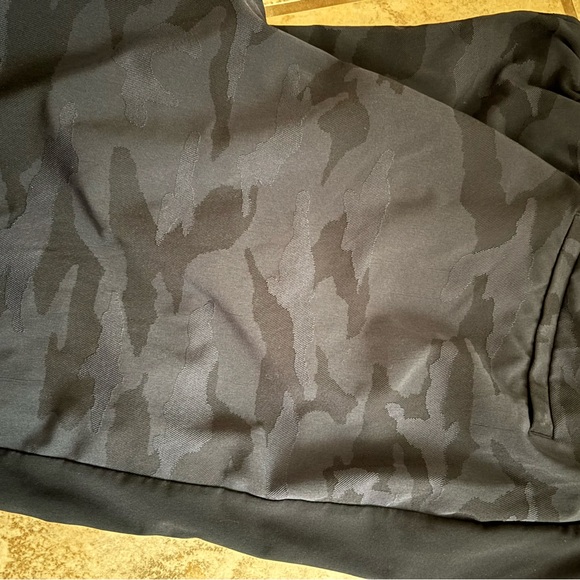 Brooklyn Joggers Size 2 - Picture 3 of 4